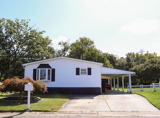 230 N Pond Dr, Mount Laurel, NJ 08054