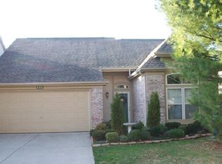 512 E Hickory Stick Ct, Bloomington, IN