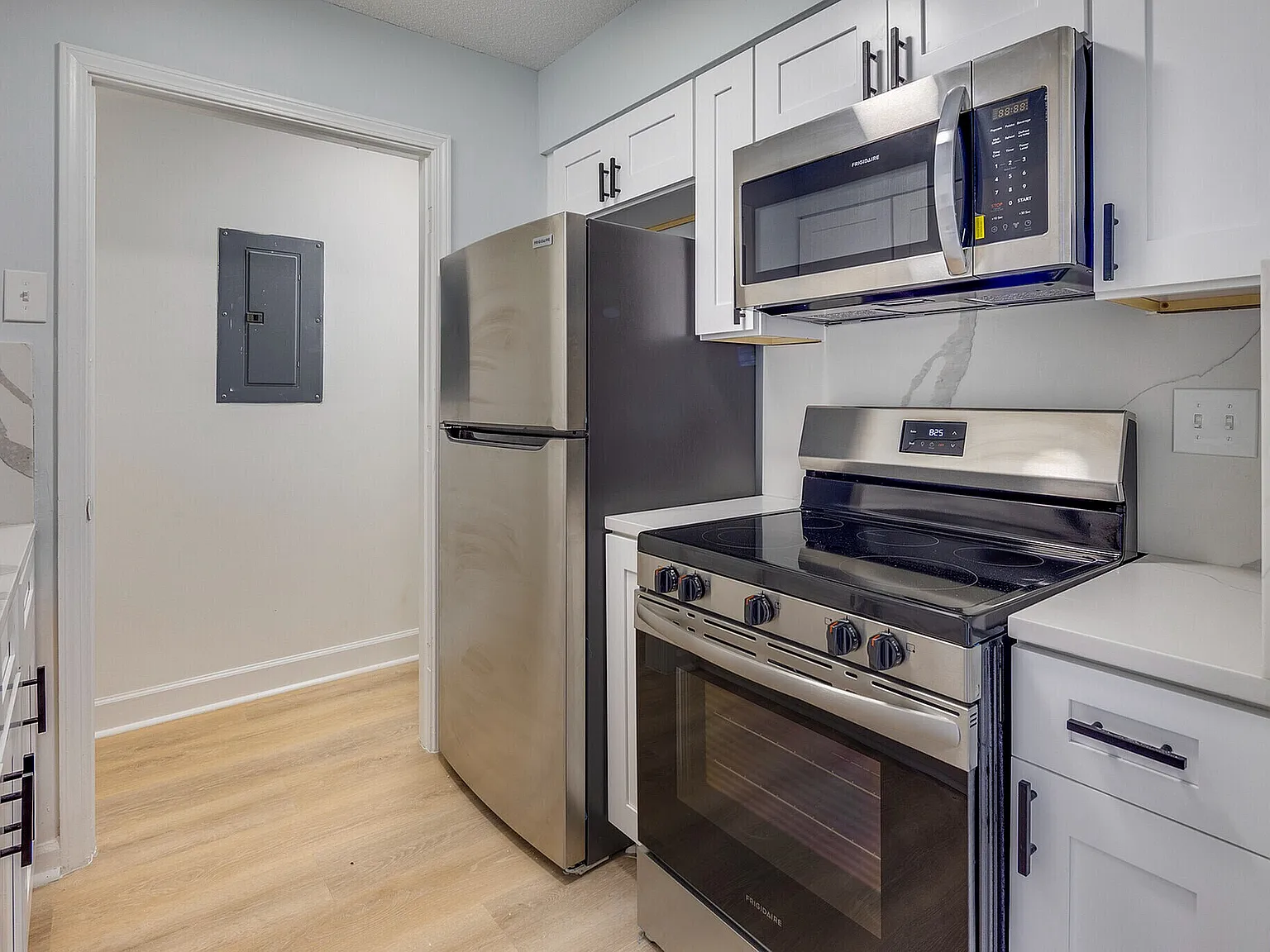 Elmwood Lofts — Photo 3