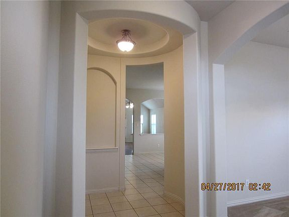 4th image of 2508 Gold Rush Dr
