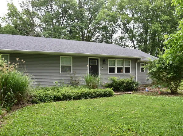 1847 New Haven Dr, Indianapolis, IN 46231
