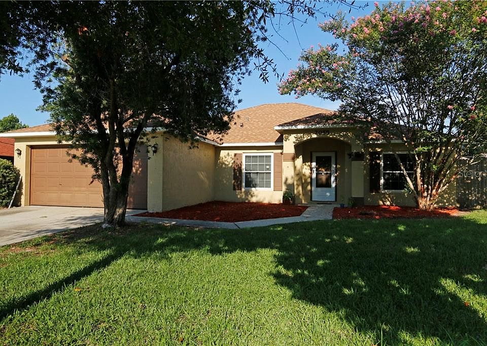 1st image of 2058 Greenview Dr