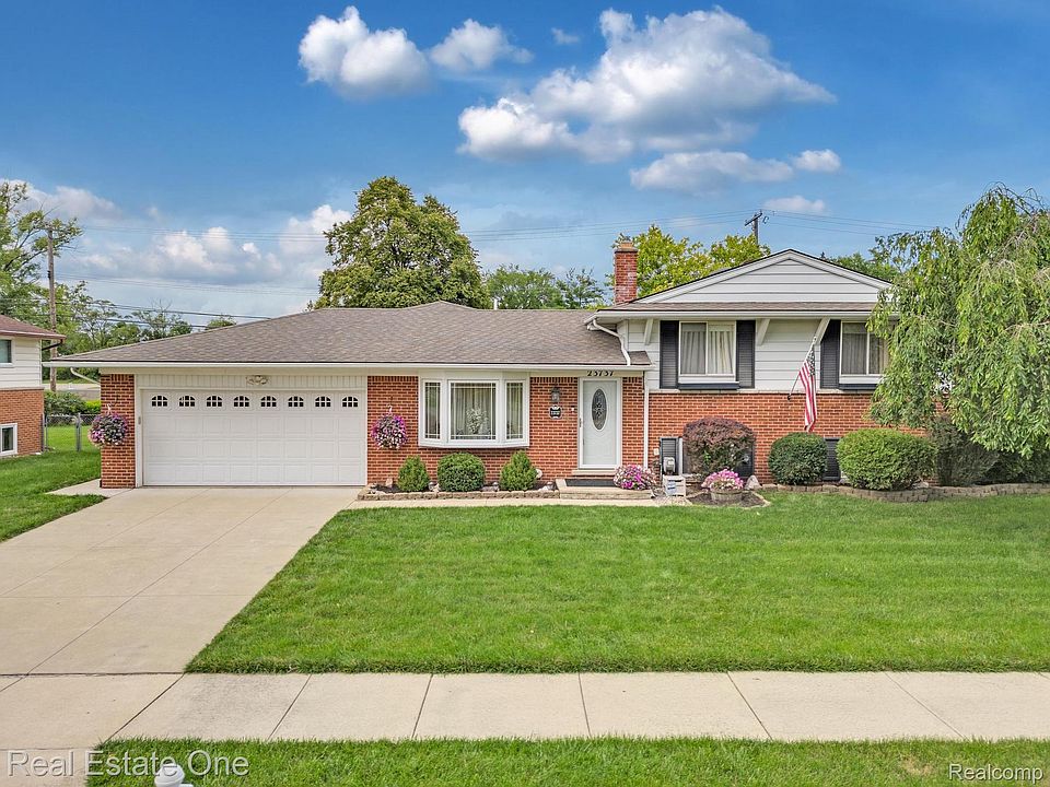 1st image of 23737 Medina St