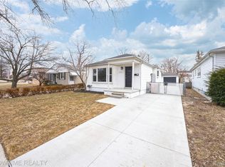22620 Raven Ave, Eastpointe, MI