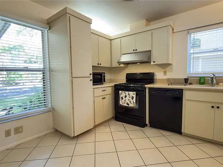 4857 Village Gardens Dr #183 — Photo 12