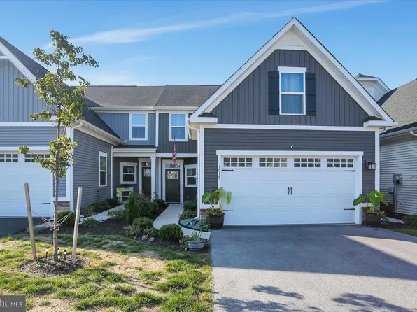 1015 Tibor Ln, Harrisburg, PA 17110