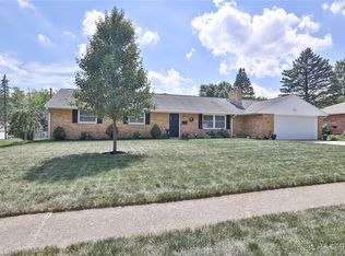 323 Beckenham Rd, Englewood, OH 45322