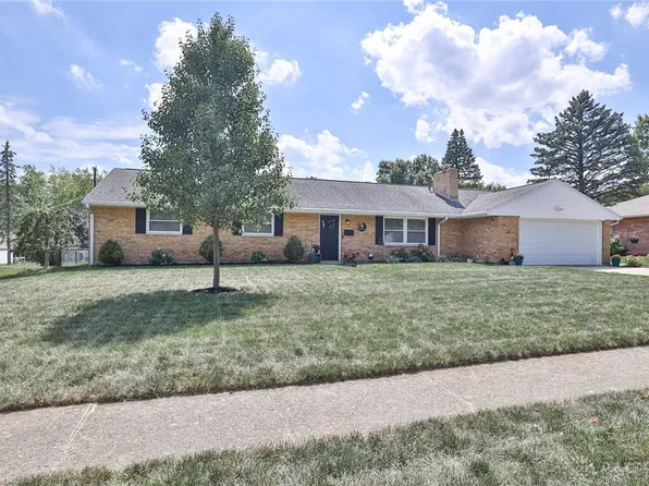 323 Beckenham Rd, Englewood, OH 45322