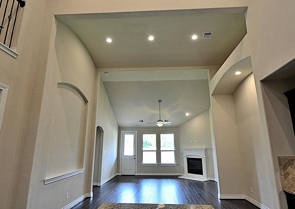 1st image of 24207 Peralta Glen Ln