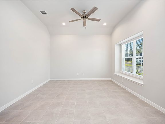 3rd image of 11824 E Gate Dr #11824