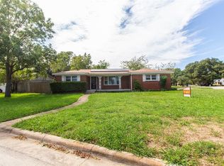 3621 Northcut Dr, North Richland Hills, TX 76117