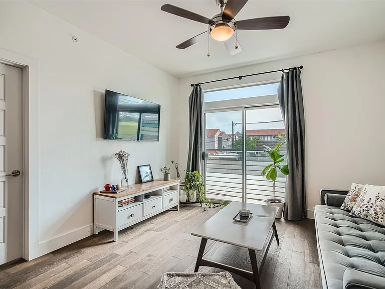 3114 S Congress Ave #201 — Photo 3