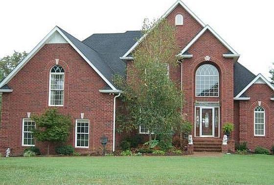 1st image of 320 Bayhill Dr