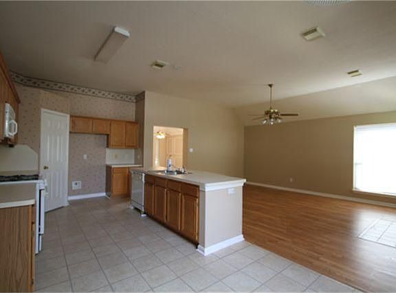 4th image of 4531 Topaz Trail Dr