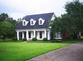 6062 Thackeray Dr, Tallahassee, FL 32309