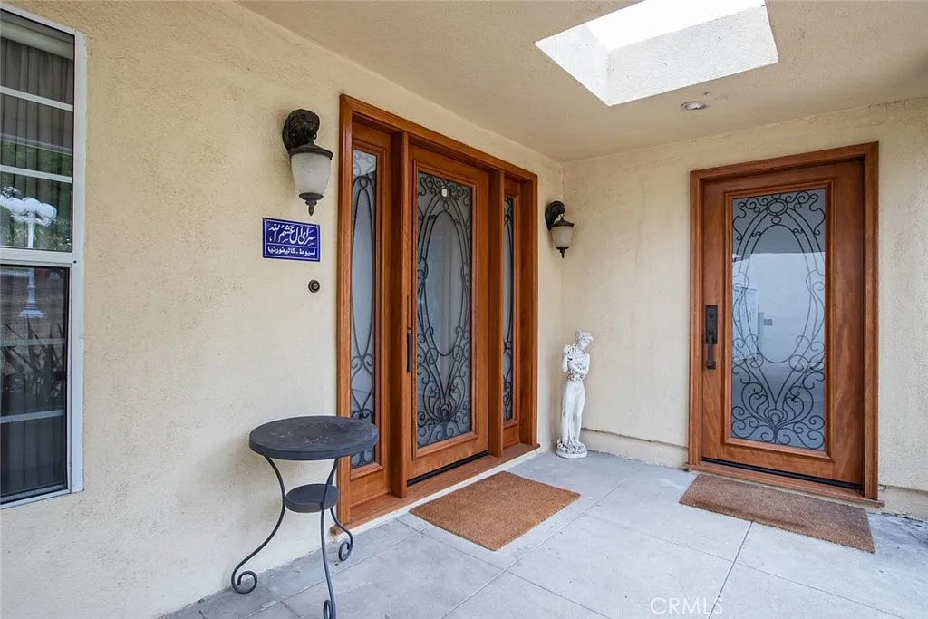 5 bed, 3869 sqft, $8,000 — Photo 4