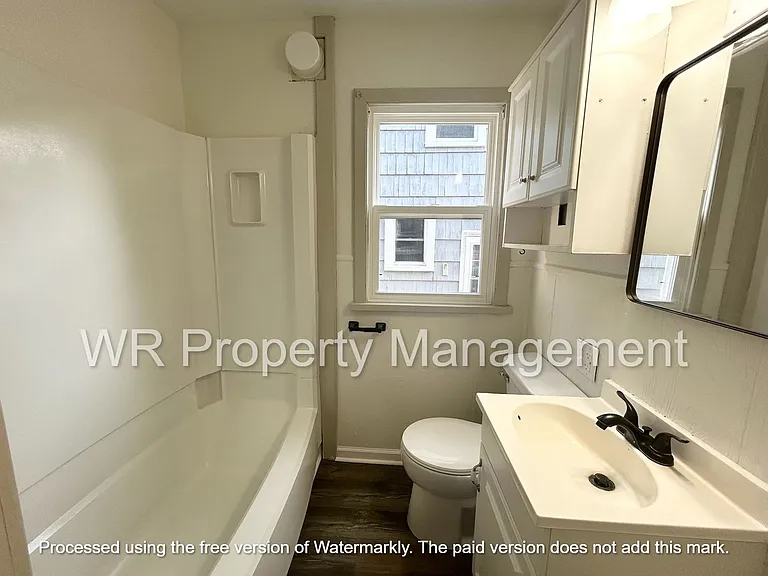 4443 Fairview Dr — Photo 5