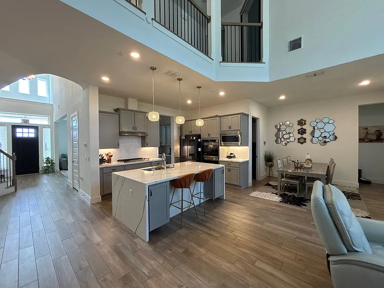 16916 Morelle Dr — Photo 11