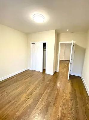 Rented by MAPT Residential LLC | media 10