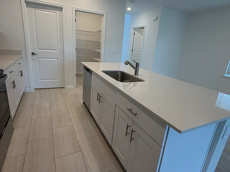 8548 Blue Wave Ln — Photo 2