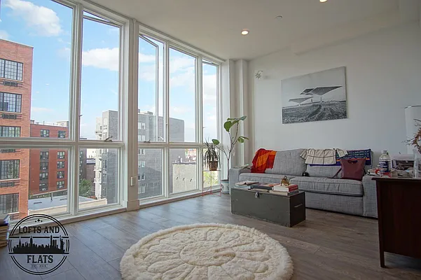 Rented by Lofts and Flats LLC | media 23