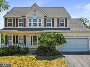 50 Riviera Ct, Charles Town, WV 25414