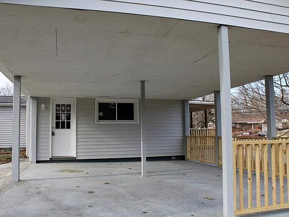 4th image of 1709 Woodson Dr