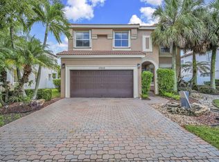 16848 SW 16th St, Hollywood, FL 33027