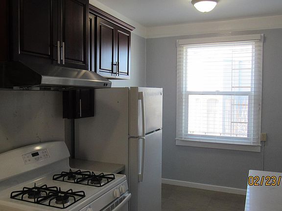 3rd image of 3232 21st St #14