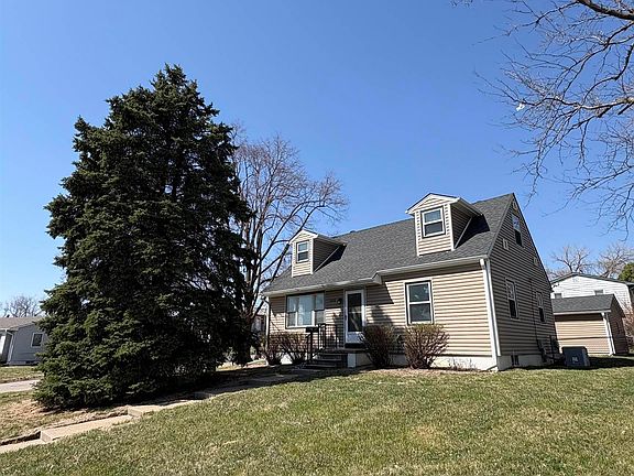 2nd image of 12210 Seldin Dr