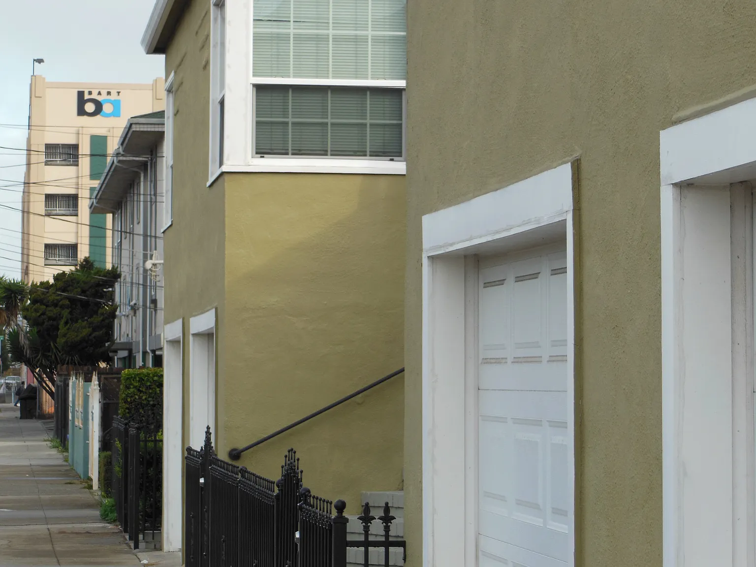210 15th St photo 1