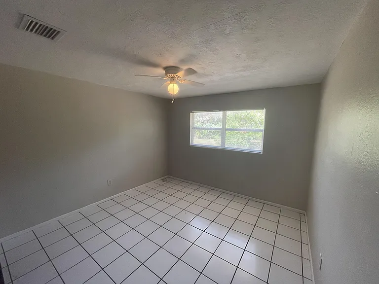 1731 Overbrook Ave — Photo 7