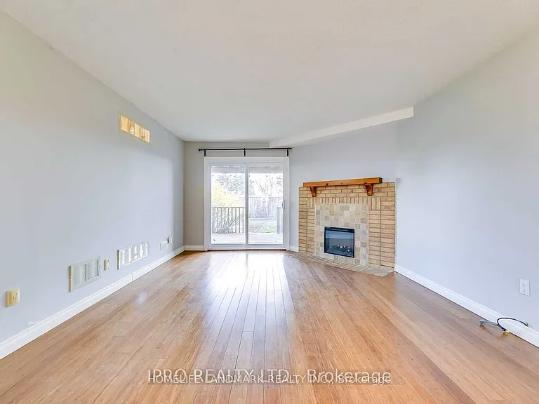 1109 Lindsay Dr — Photo 30