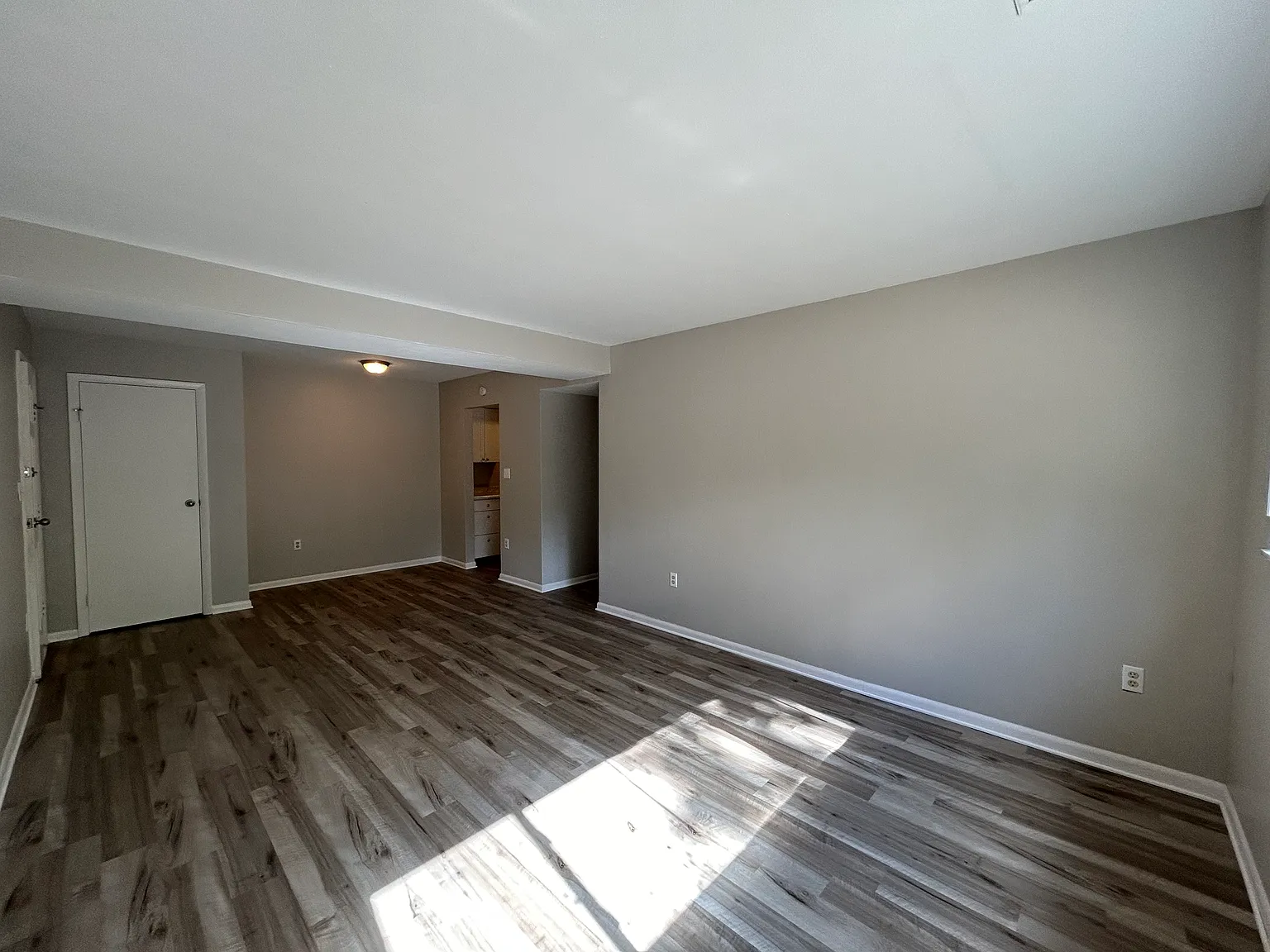 Orchard Grove Apartments — Photo 3