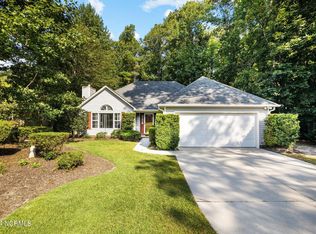 203 Sailaway Ct, Havelock, NC 28532