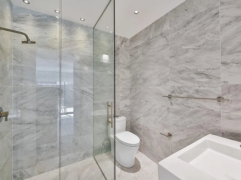 129 Julian Ave #7 — Photo 24