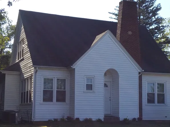 1416 N Main St, Blacksburg, VA 24060
