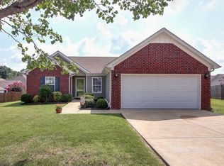 4003 Pennick Ct, Spring Hill, TN 37174