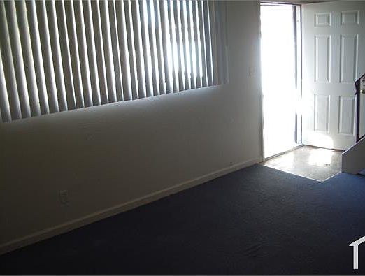 1st image of 2209 Manzanita Way