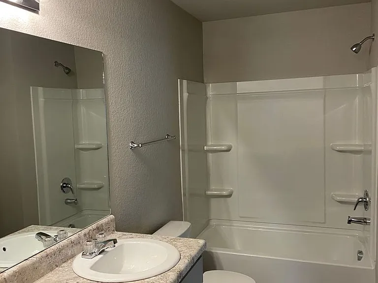 1600 Isabella Rd — Photo 7