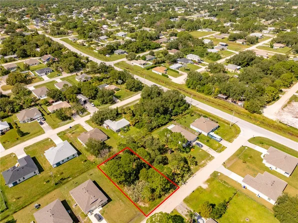 8255 100th Ave, Vero Beach, FL 32967