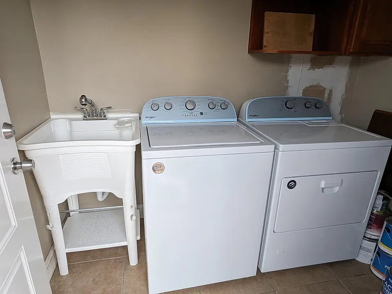 780 Ivy Dr #2 — Photo 7