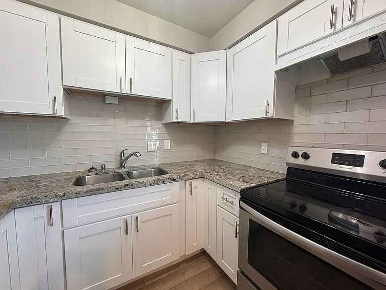 2582 Del Mar Heights Rd #22 — Photo 13