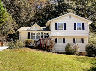 2800 Oxford Dr, Decatur, GA 30034