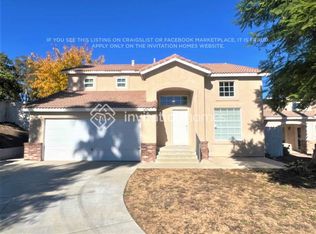806 Napa Ct, Lake Elsinore, CA 92530