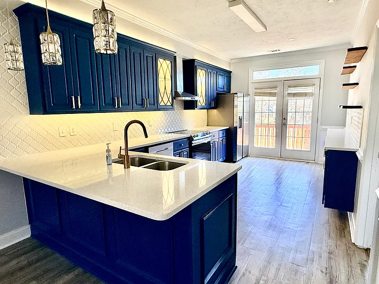 716 Lakeside Landing Ct — Photo 7