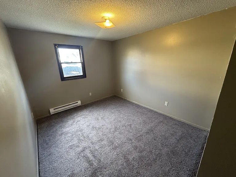 3114 E Pike S — Photo 4