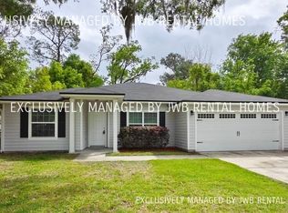 6375 Woodman Dr, Jacksonville, FL 32244
