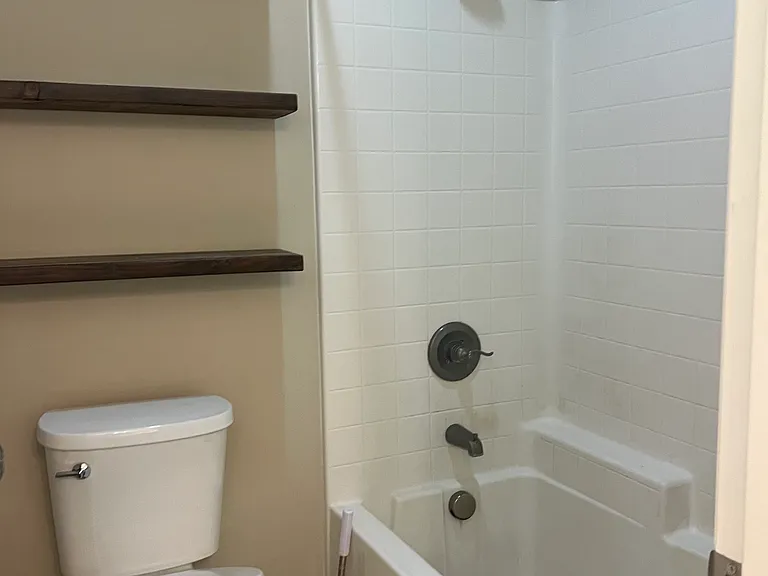 1338 Pyramid Peak St — Photo 20