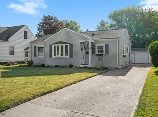 4231 W 220th St, Fairview Park, OH